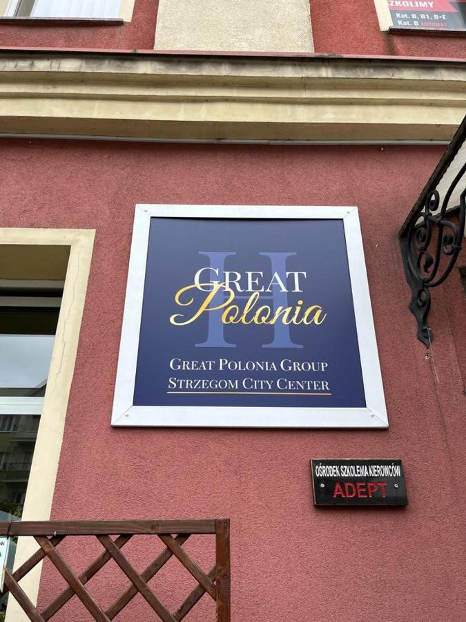 Great Polonia Strzegom City Center Exteriér fotografie